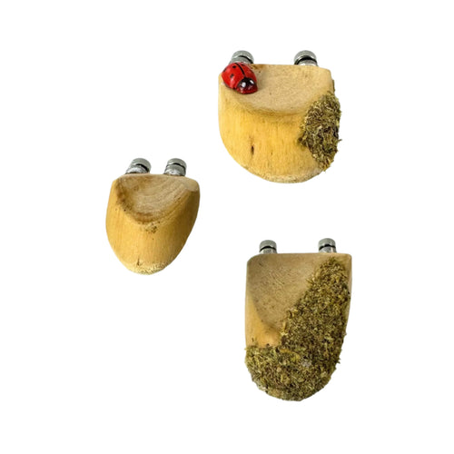 3 x Curved Ledges with ladybird