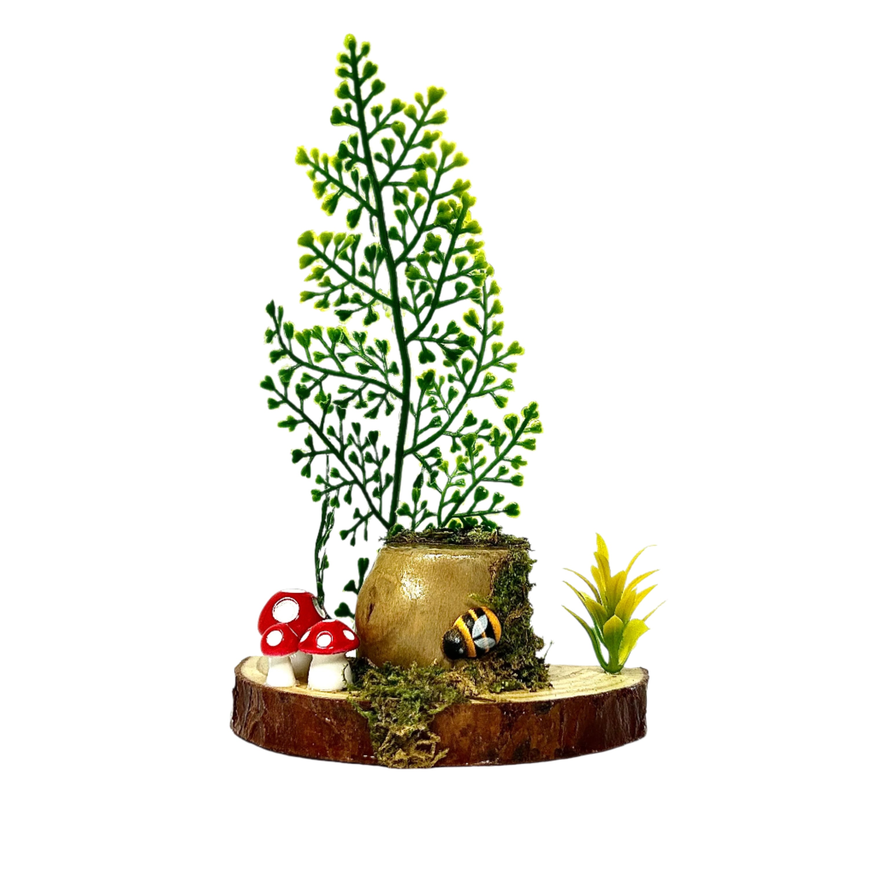 Forest Floor Ledge – A Woodland Retreat for Your Jumper!