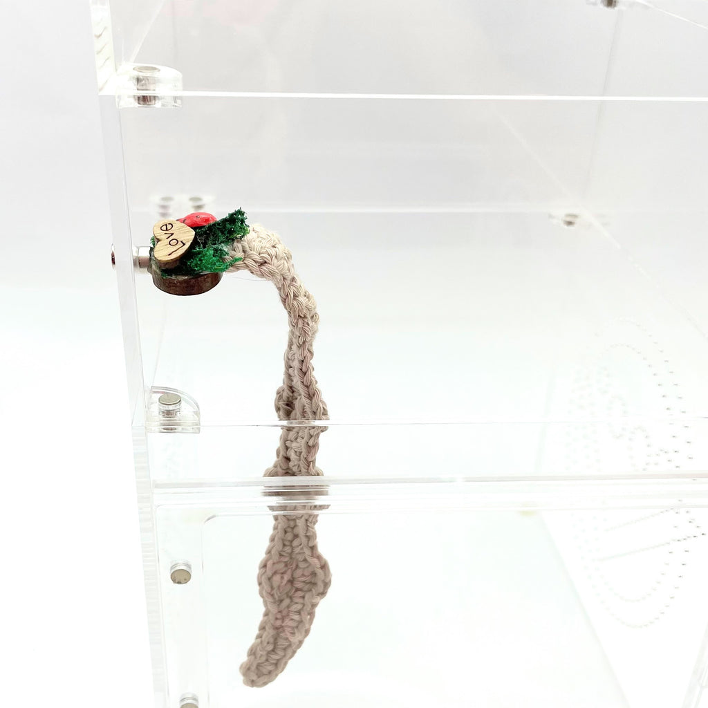 Crocheted Hanging Helter Skelter - Natural Love Bug - Jumping Spider Setup - Opus Vita