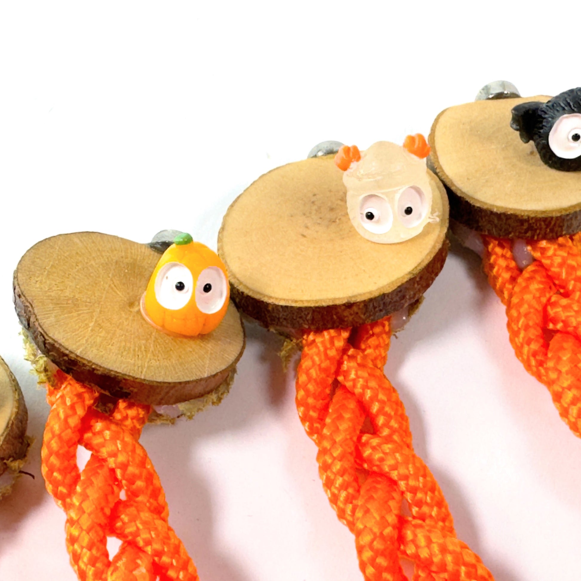 Halloween - Ghoulish Rope Bridge - Orange - Glow in the dark! - Jumping Spider Setup - Opus Vita